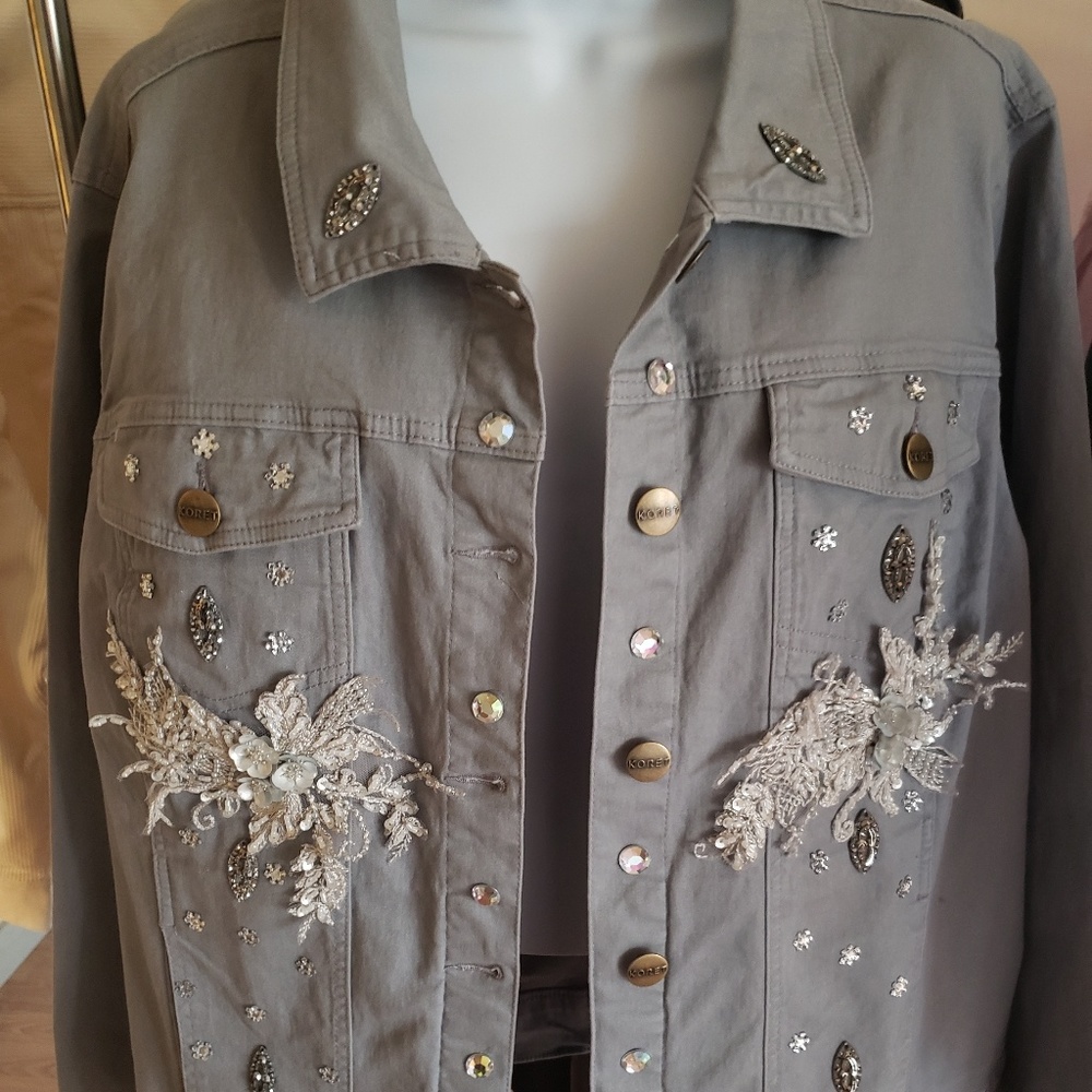 Embellished denim jacket
